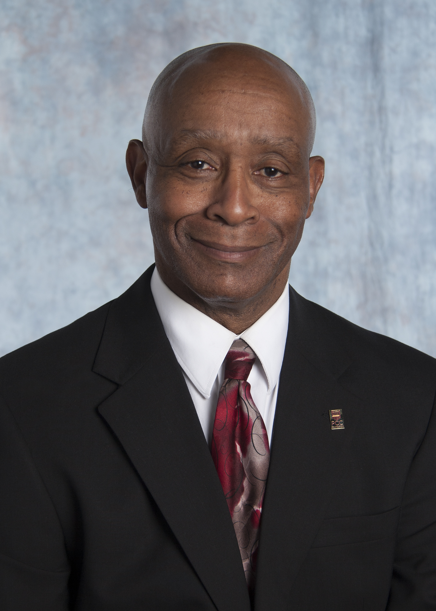 Dr Robert Bell