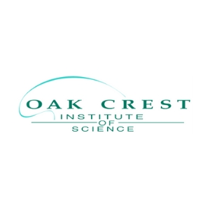 Oak Crest logo